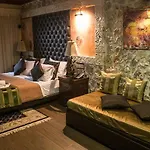 Archontopetra Boutique アパートホテル Mega Chorio