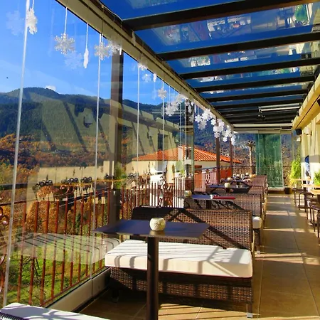 Archontopetra Boutique 3* Mega Chorio